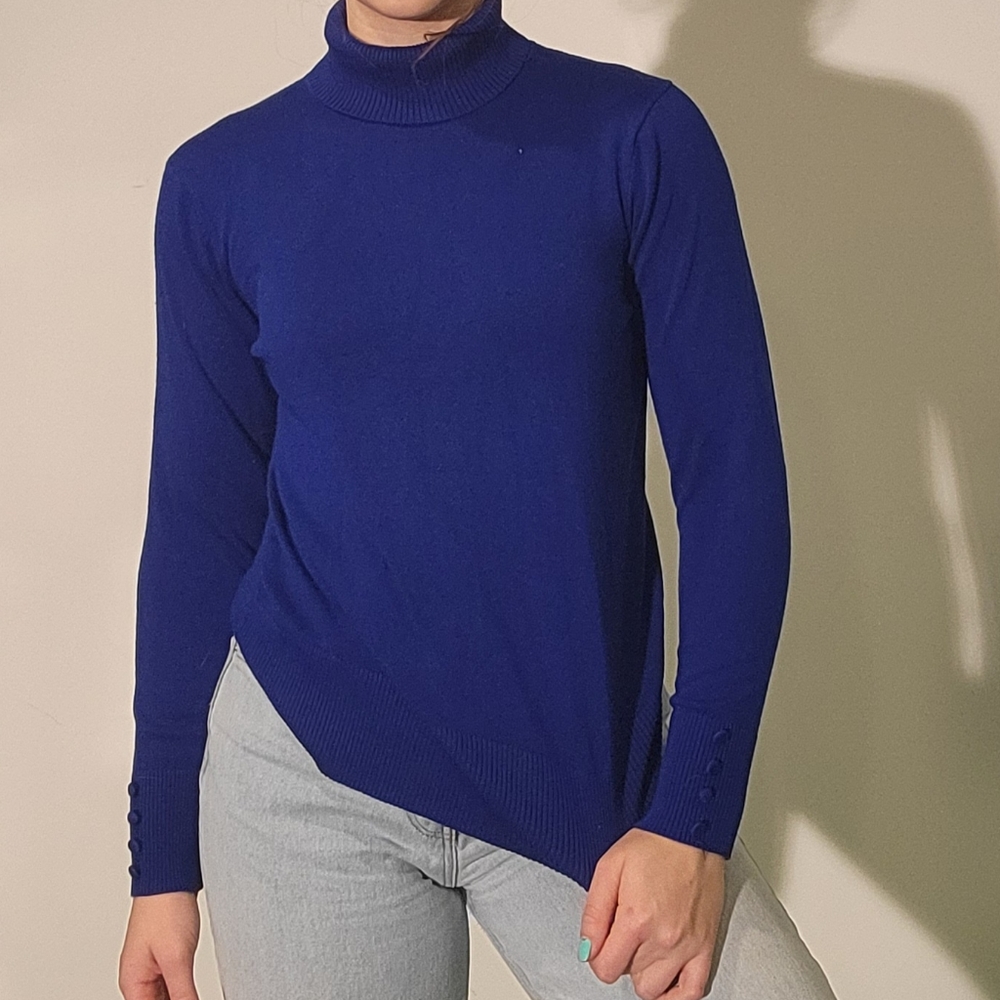 Blue turtle neck